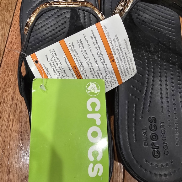 Crocs Black and Gold Women's Sandals - Picture 9 of 11